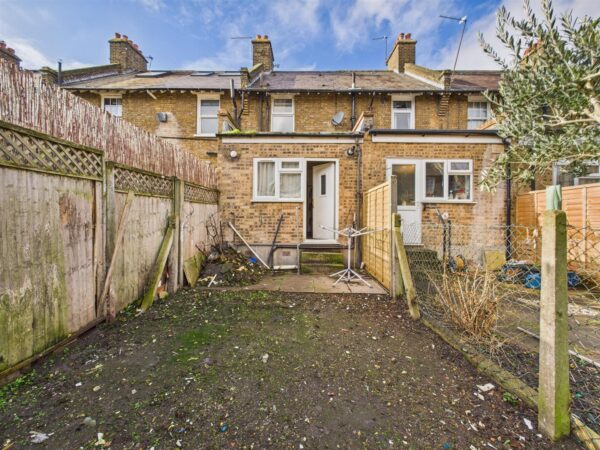 Cumberton Road, London