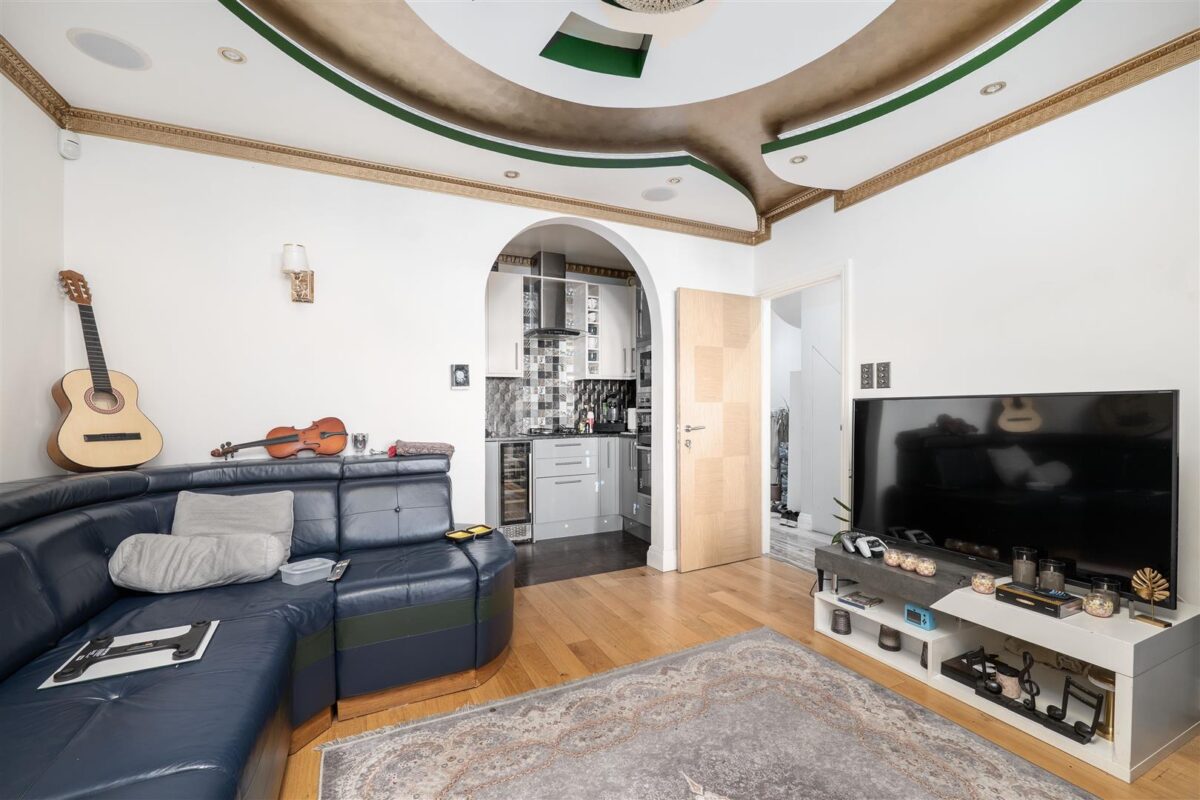 95, Great Cambridge Road, Tottenham, Haringey, Lon