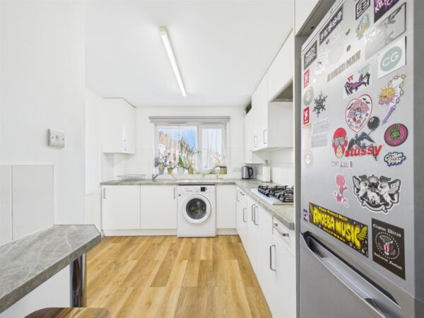 Victoria Crescent, London