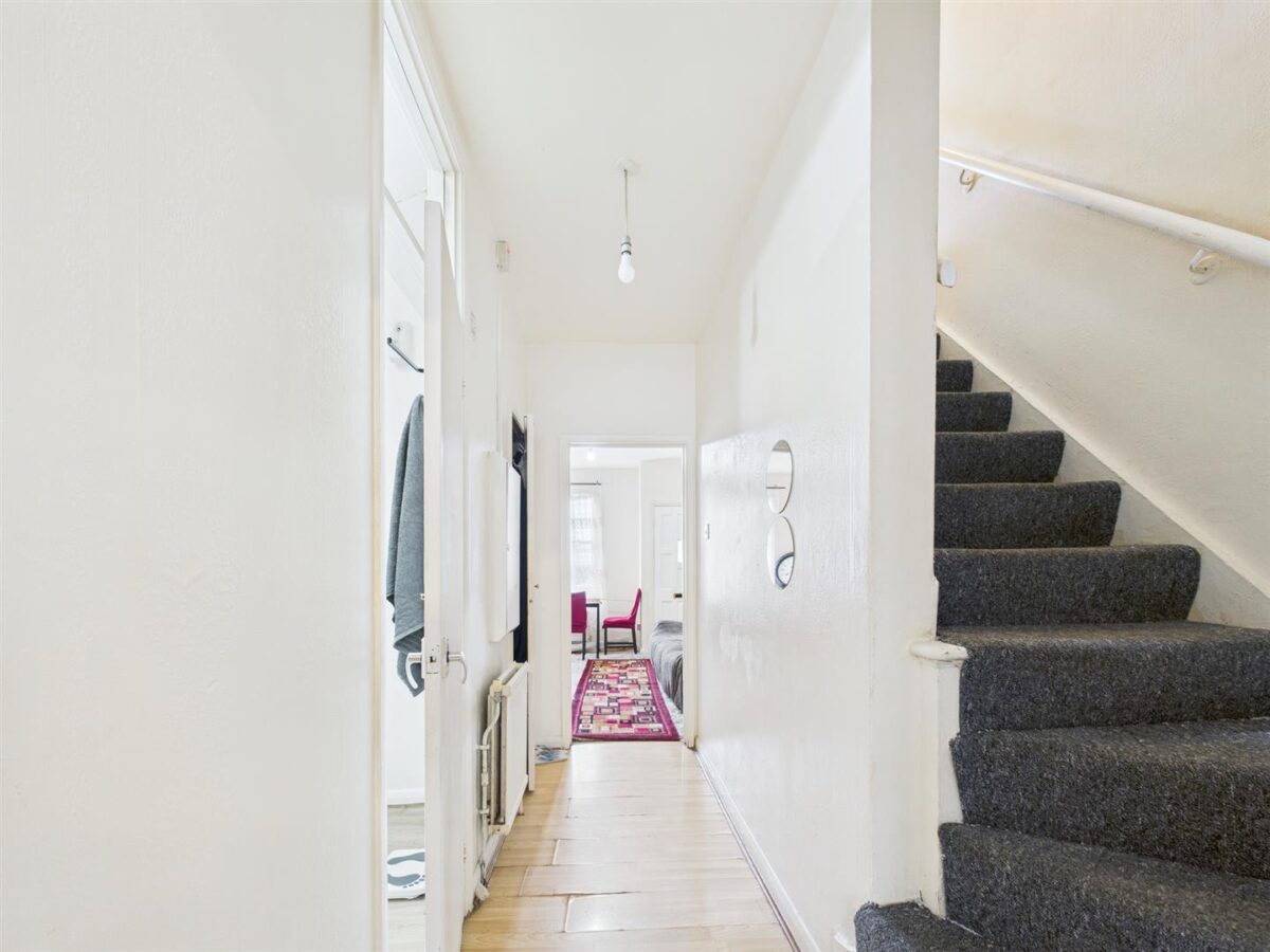 Cumberton Road, London