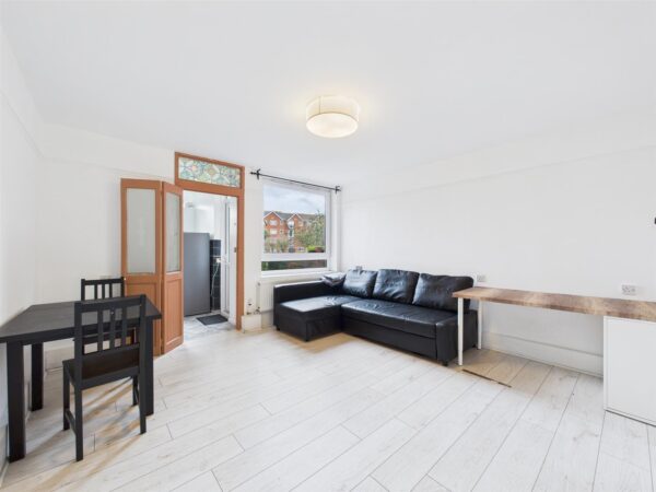 Reedham Close, London