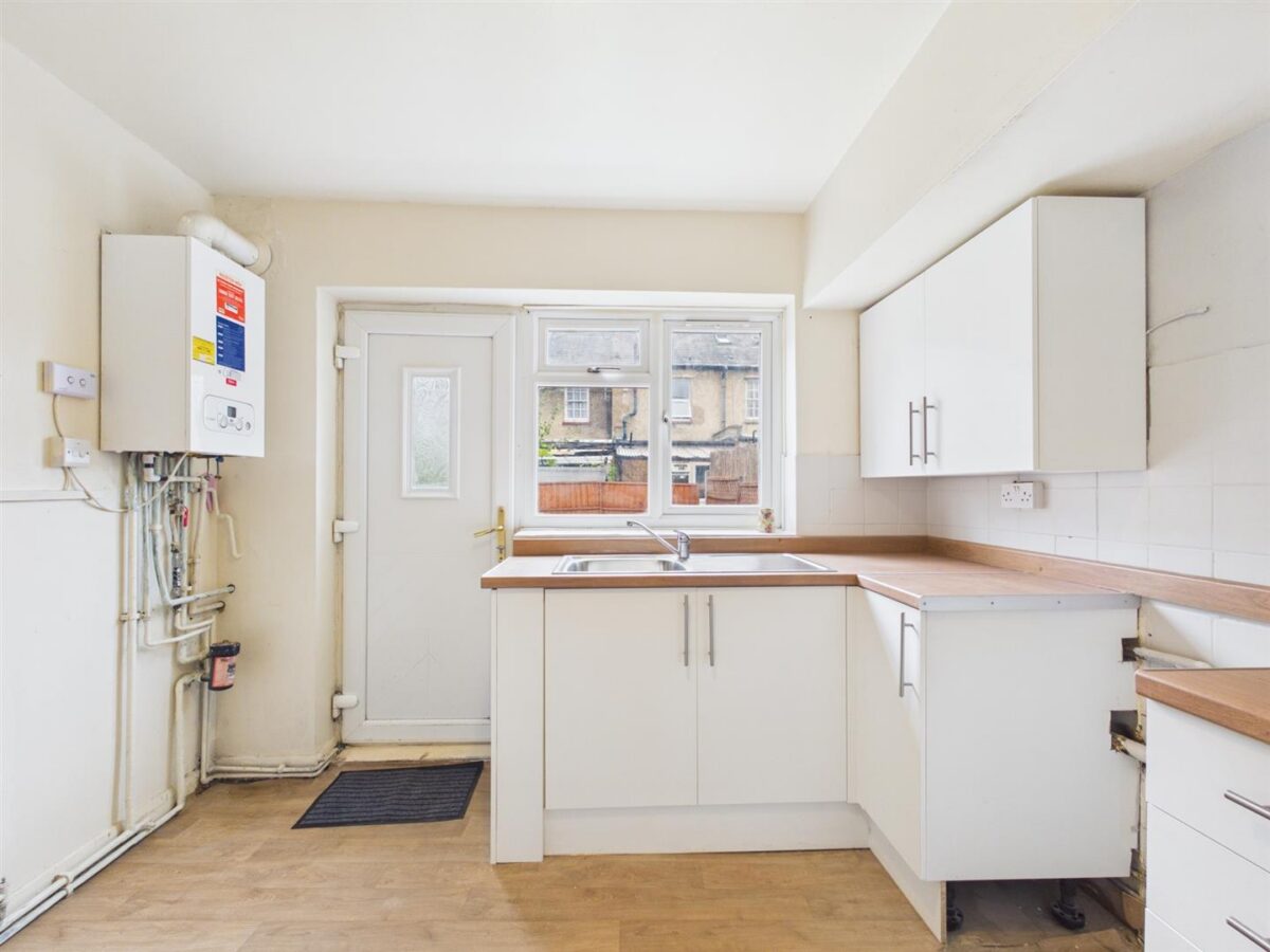 Cumberton Road, London