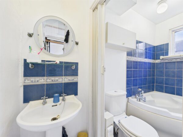 Rosebery Avenue, London