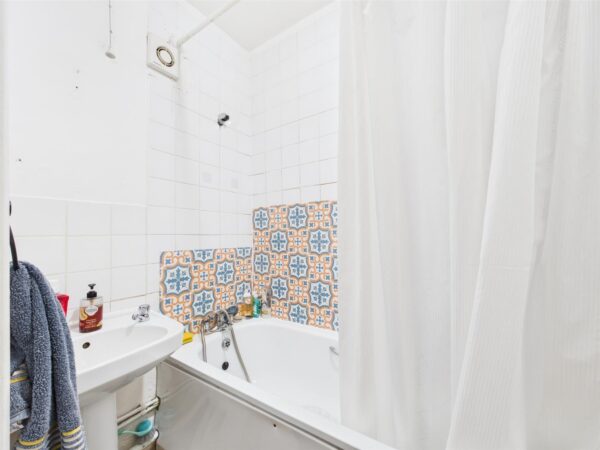 Cumberton Road, London