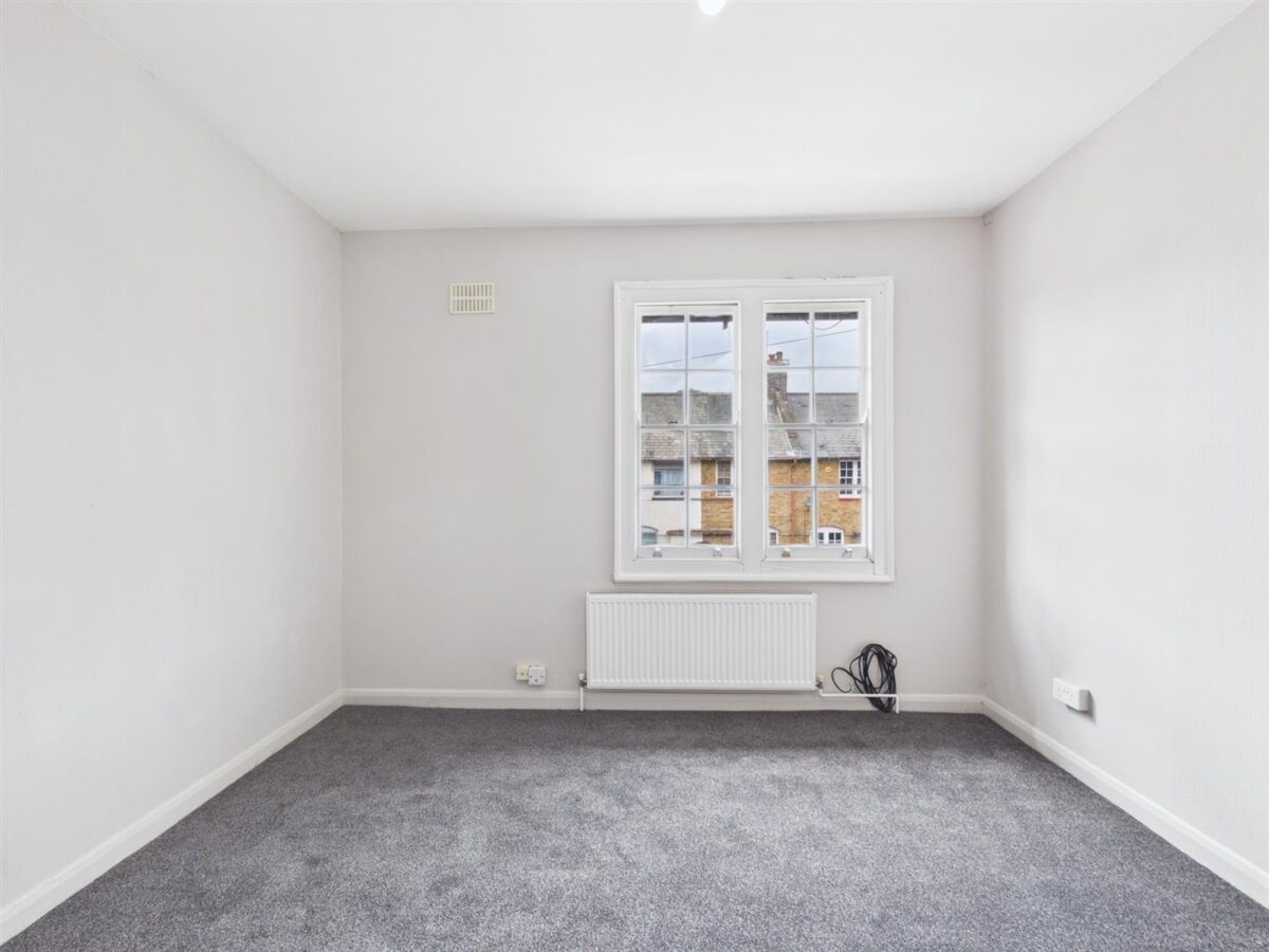 Cumberton Road, London