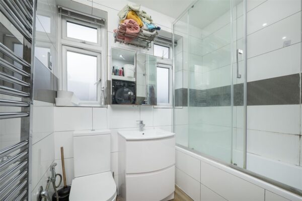 95, Great Cambridge Road, Tottenham, Haringey, Lon