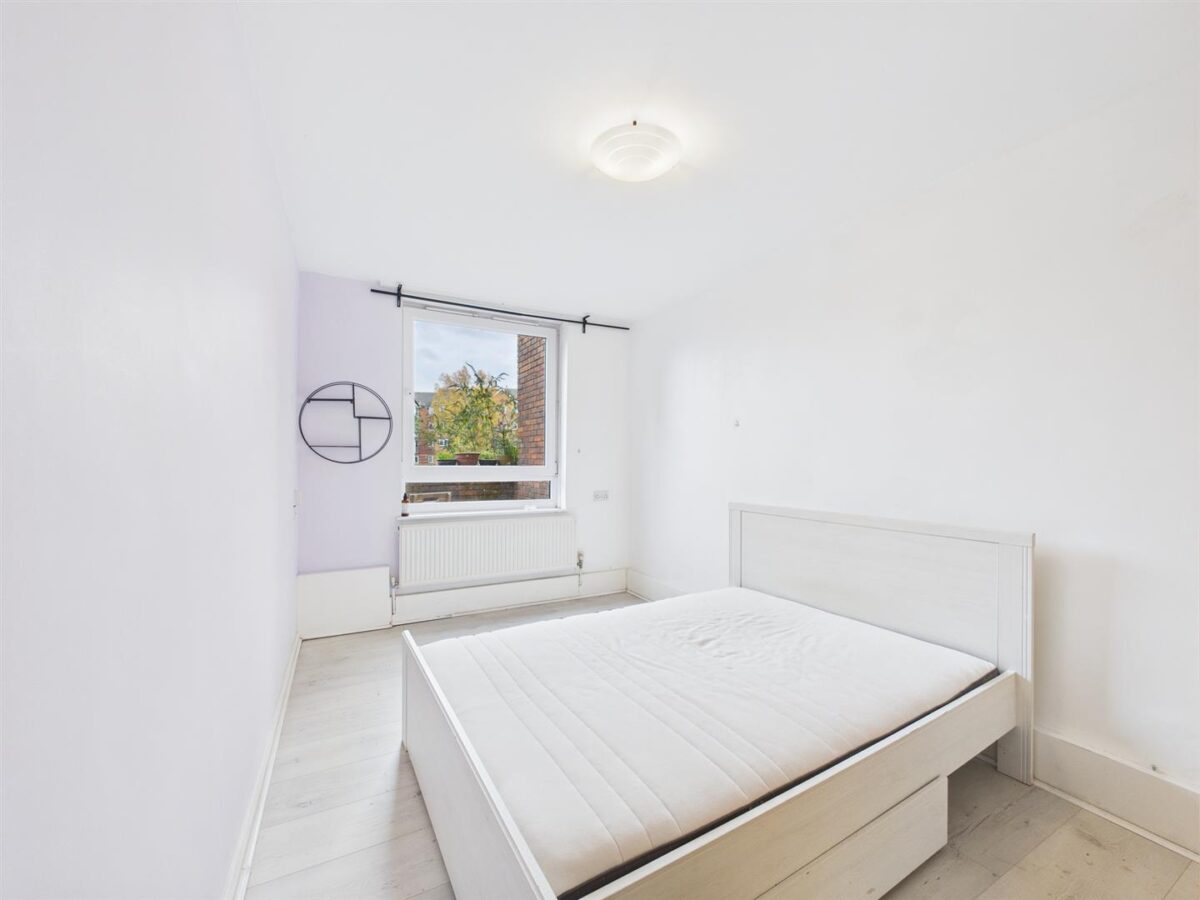 Reedham Close, London