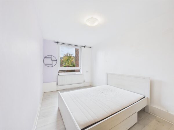 Reedham Close, London