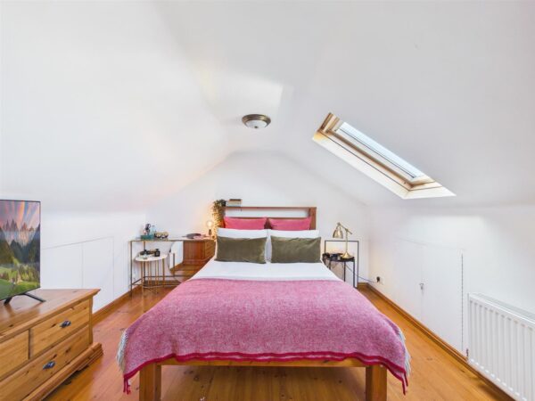 Higham Road, Tottenham, London