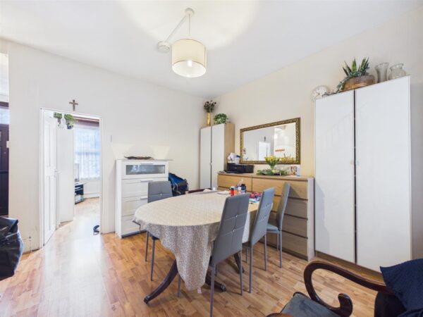 Cissbury Road, London