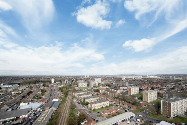 Rivers Apartments N17