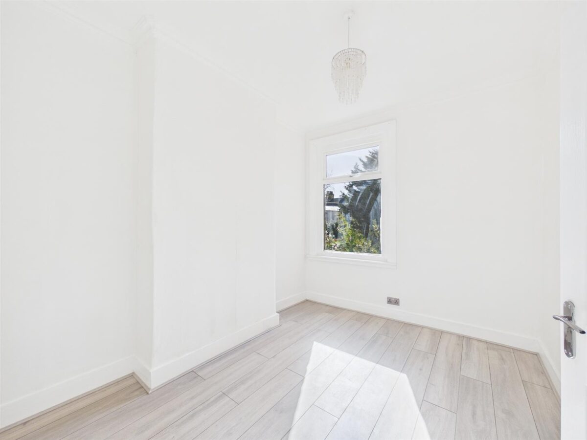 Clonmell Road, London