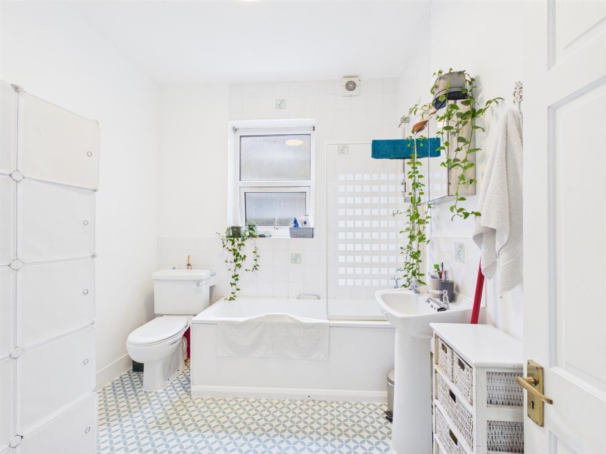 Shelbourne Road, London