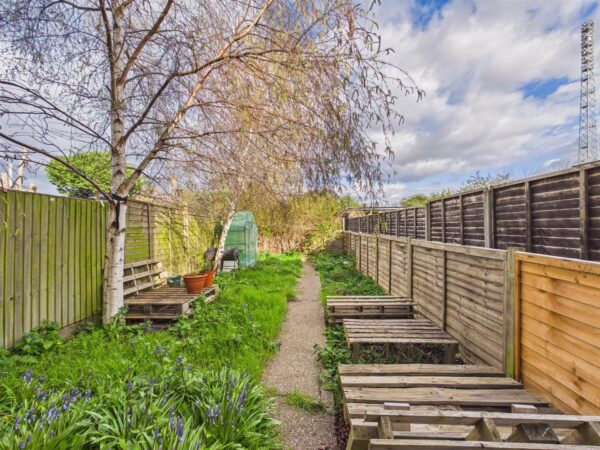 Shelbourne Road, London
