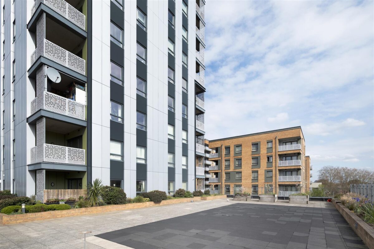 Rivers Apartments N17