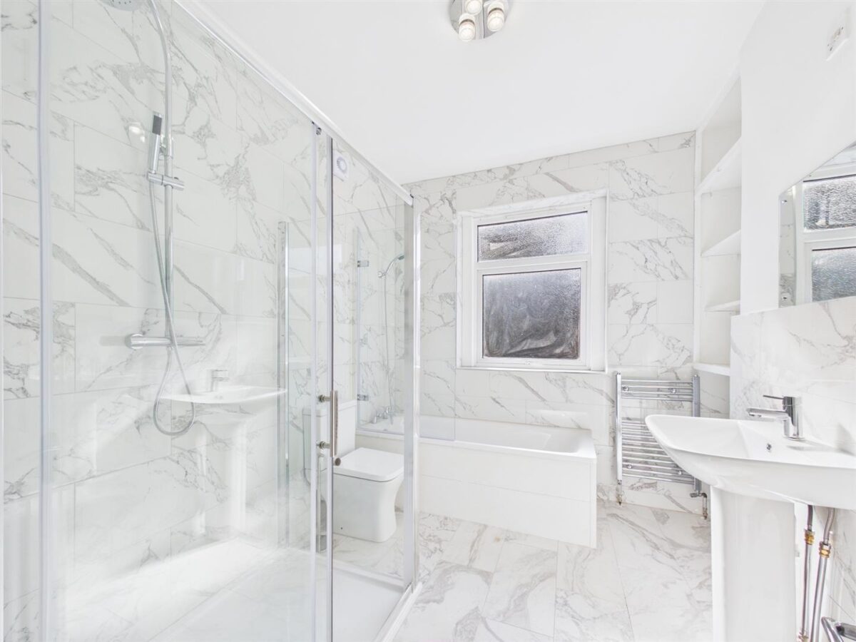 Clonmell Road, London