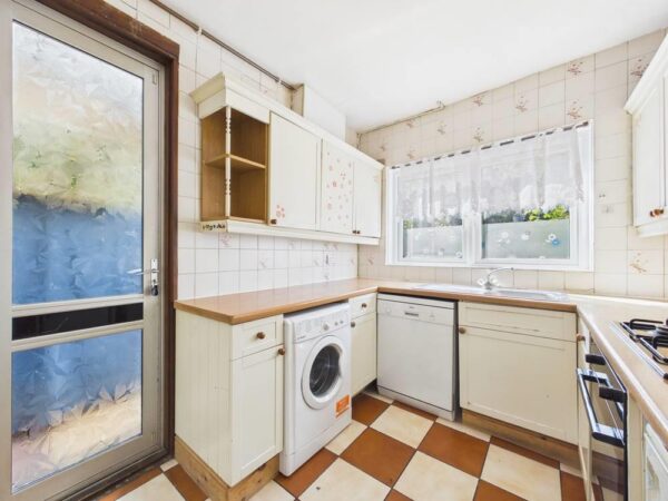 Cissbury Road, London