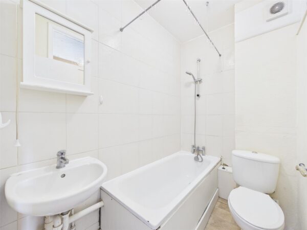 North Grove, London