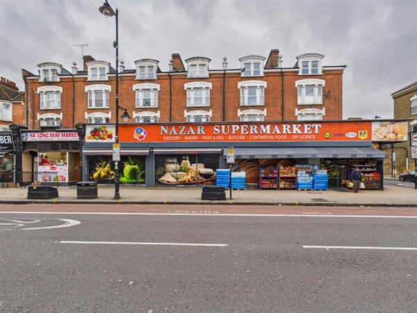 Cedar Road, London