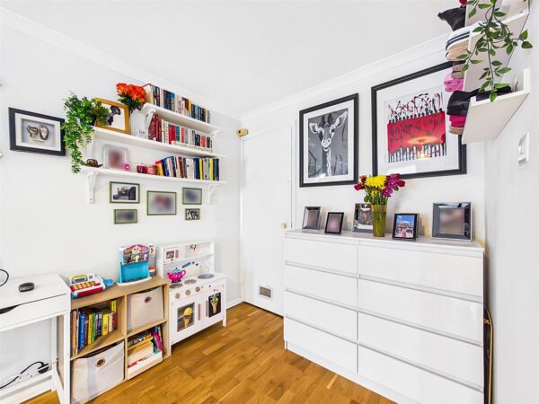 33 Portland Road, London N15 4SY