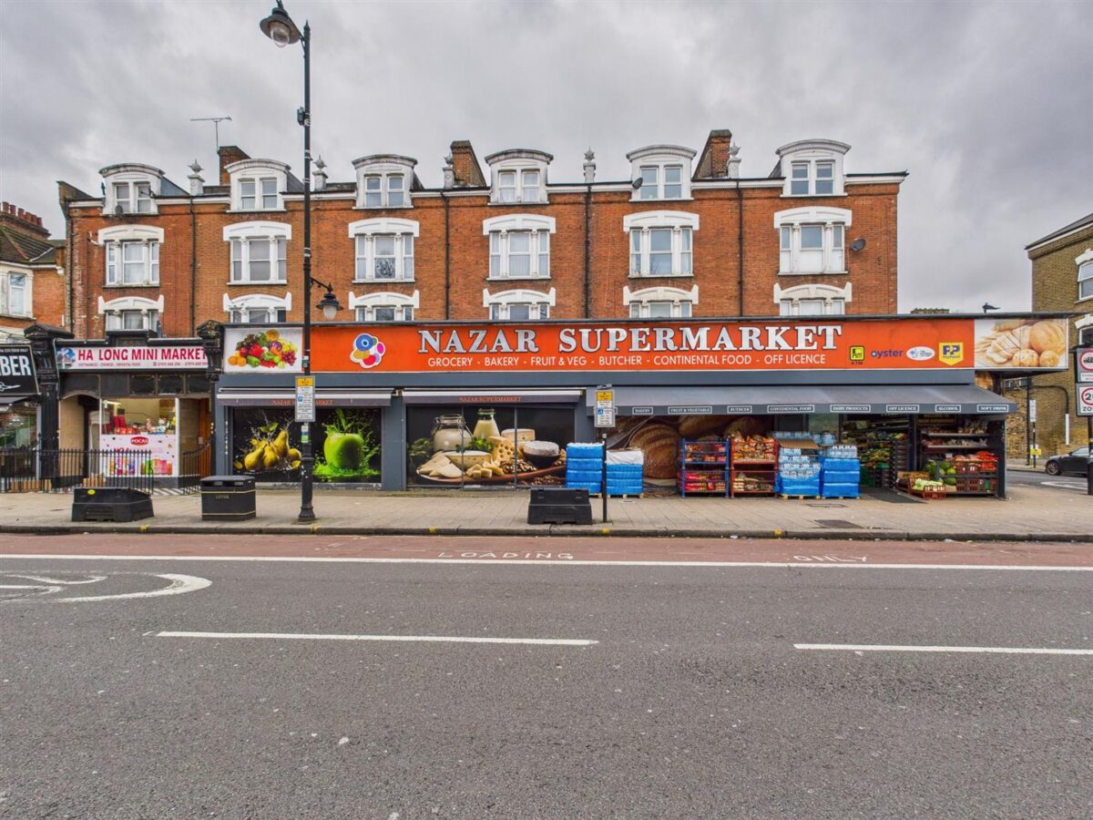Cedar Road, London