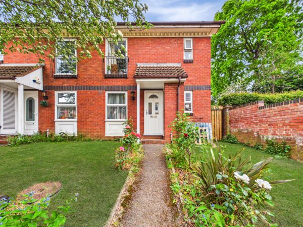 33 Portland Road, London N15 4SY