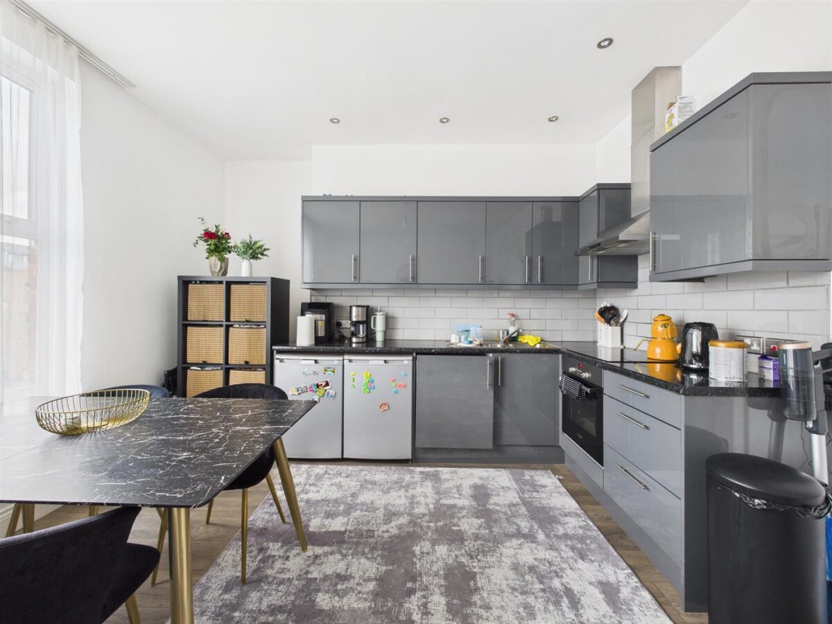 Cedar Road, London