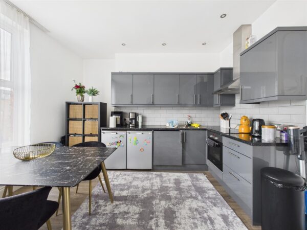 Cedar Road, London