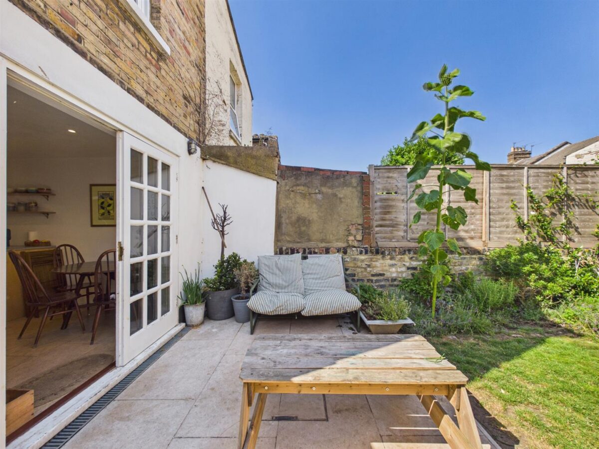 Westerfield Road, London