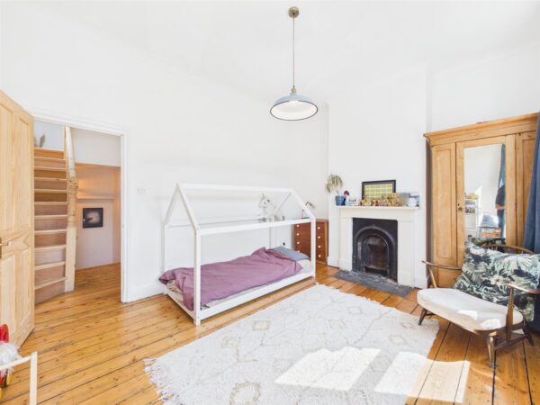 Westerfield Road, London