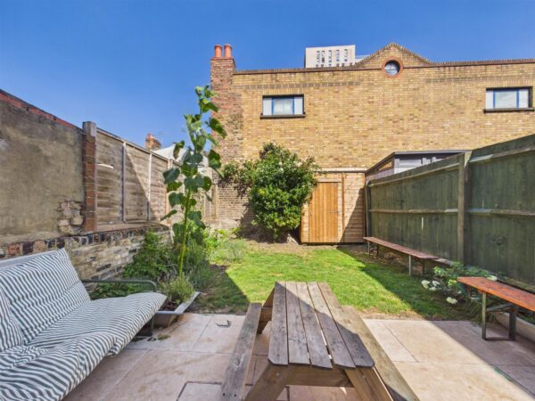 Westerfield Road, London