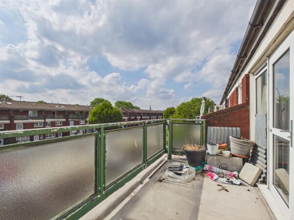 Russell Road, London