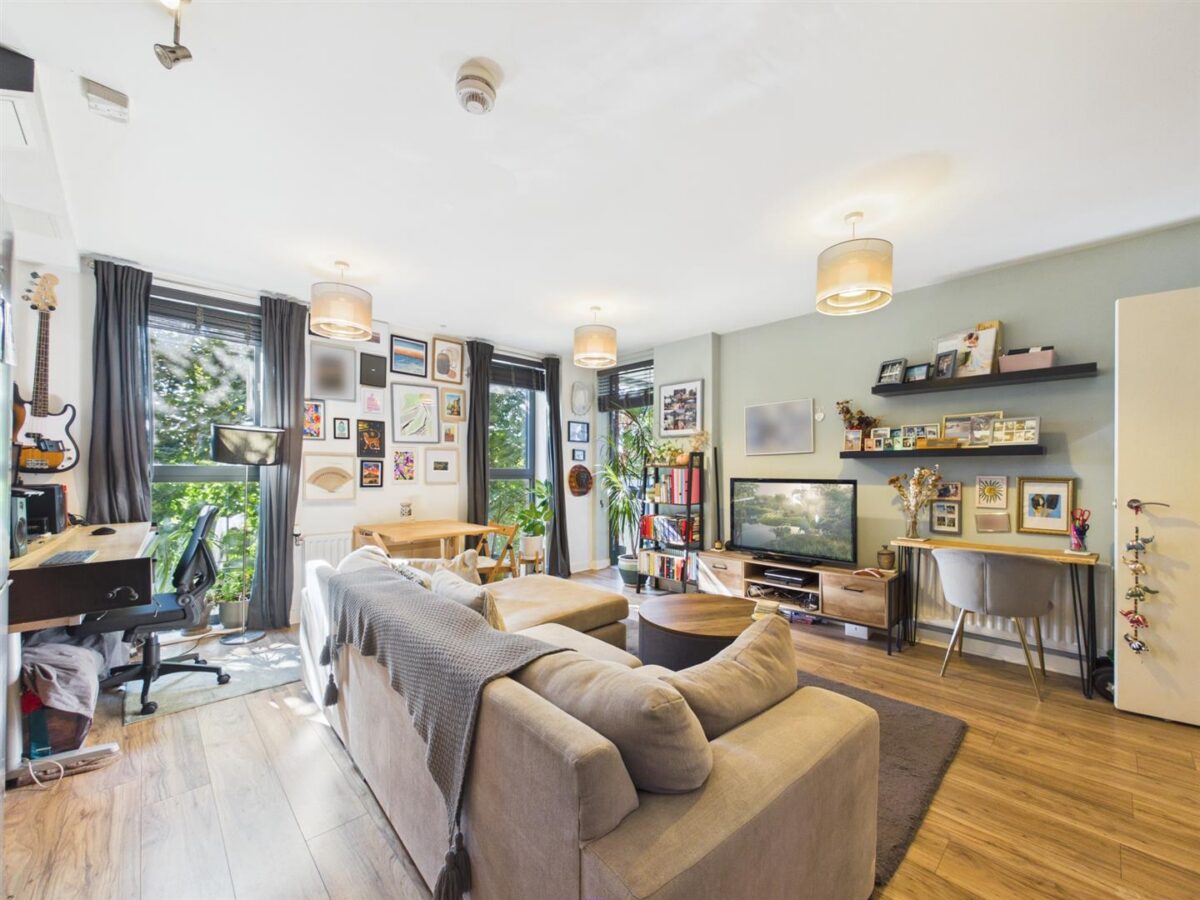 Isobel Place, London