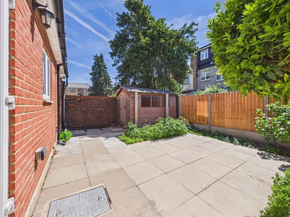 Harold Road, London