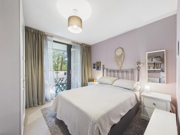 Isobel Place, London