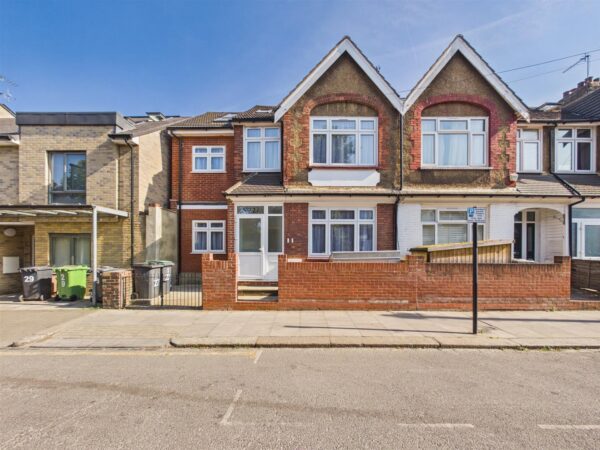 Harold Road, London