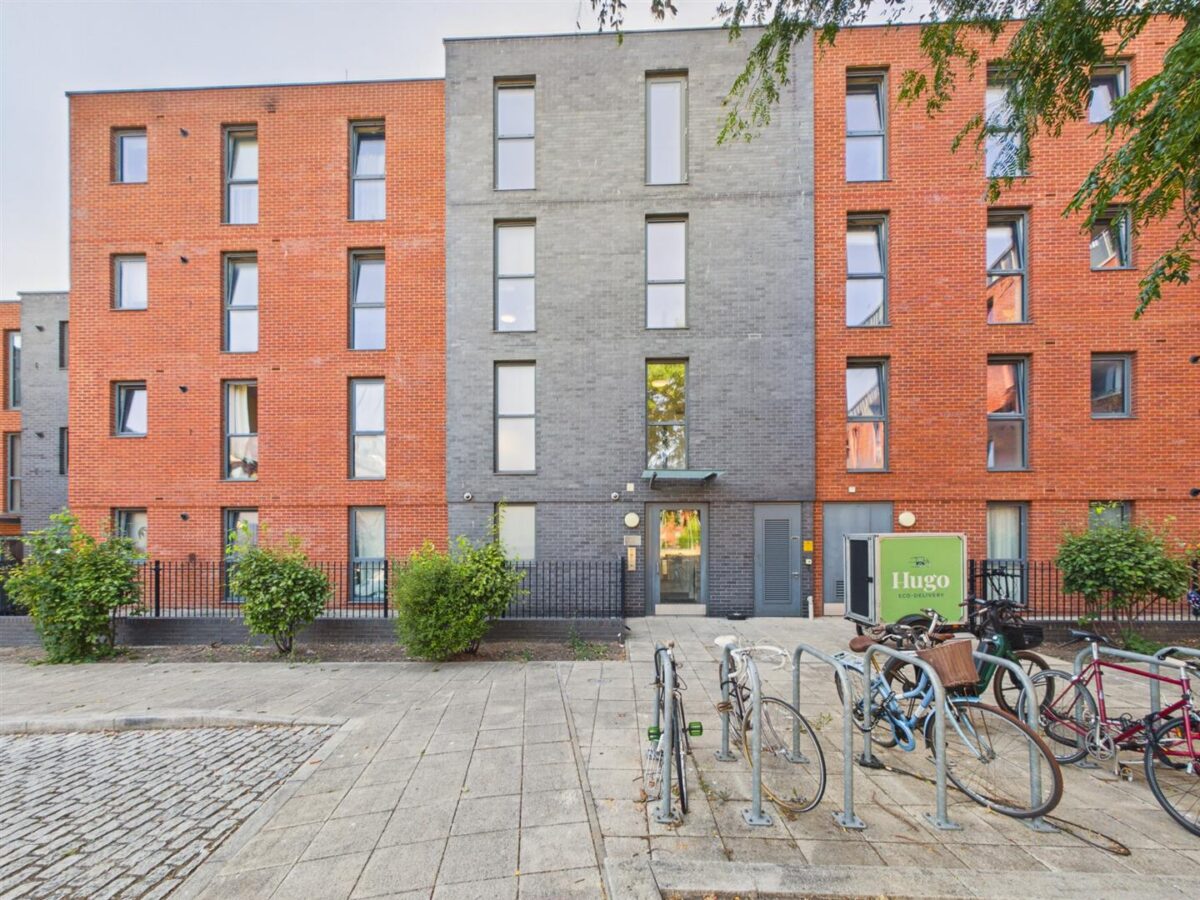 Isobel Place, London