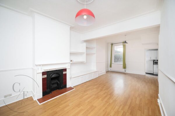 Roslyn Road, London