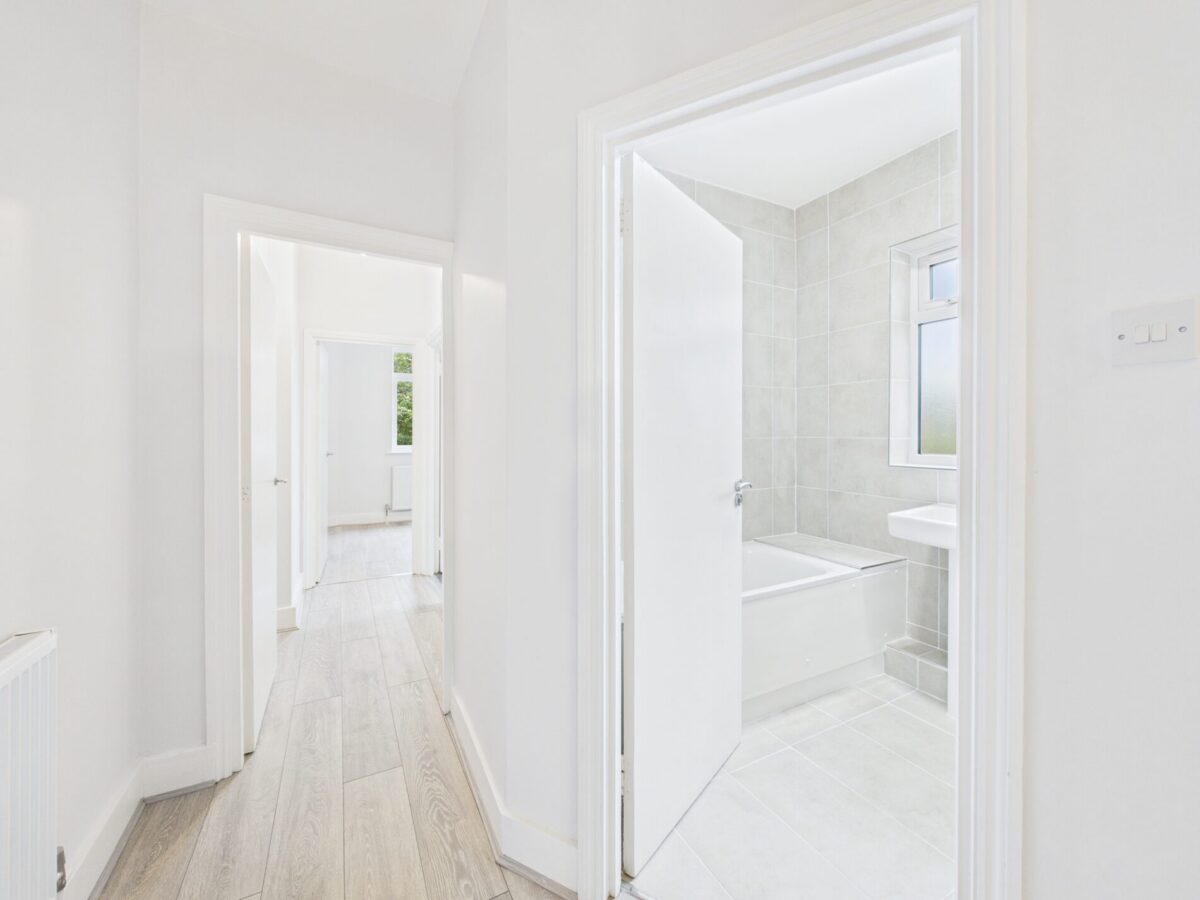 The Avenue, London, N17