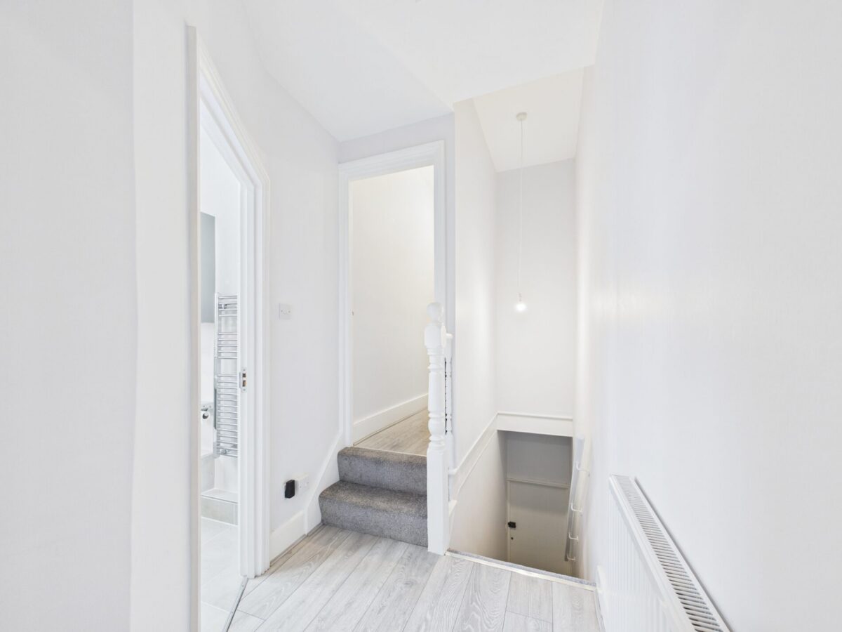 The Avenue, London, N17