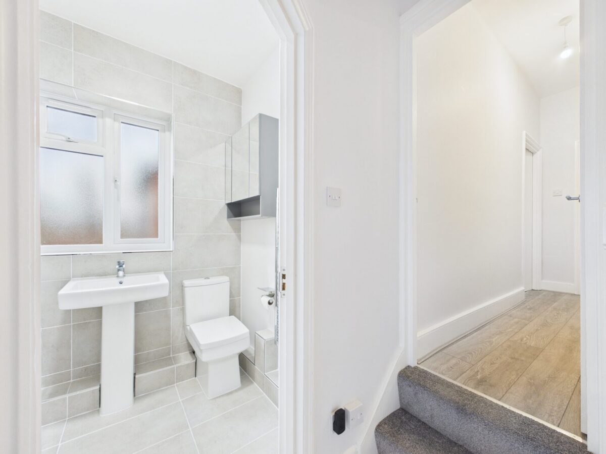 The Avenue, London, N17