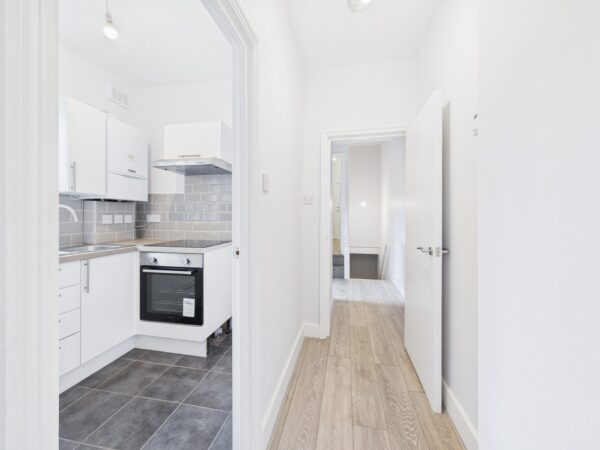 The Avenue, London, N17