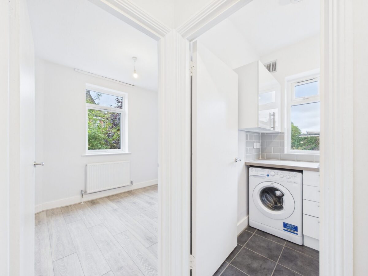 The Avenue, London, N17