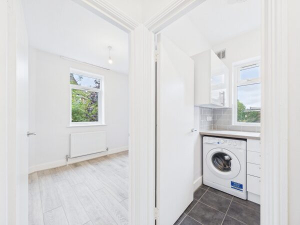 The Avenue, London, N17