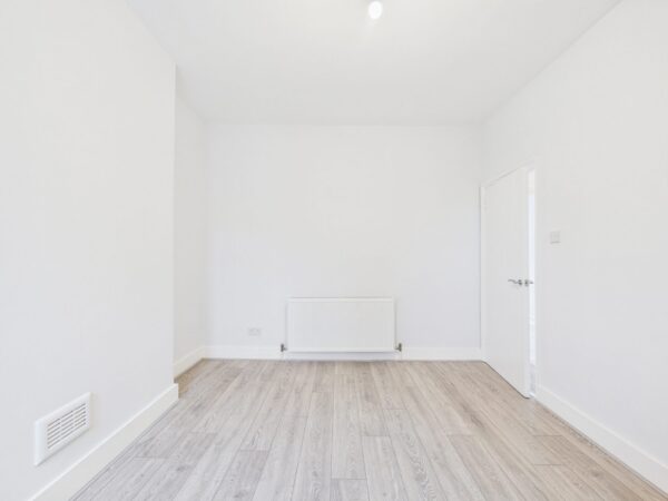 The Avenue, London, N17