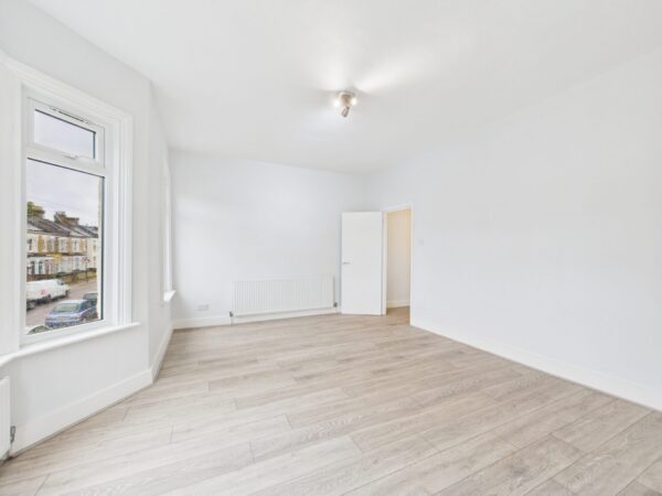 The Avenue, London, N17