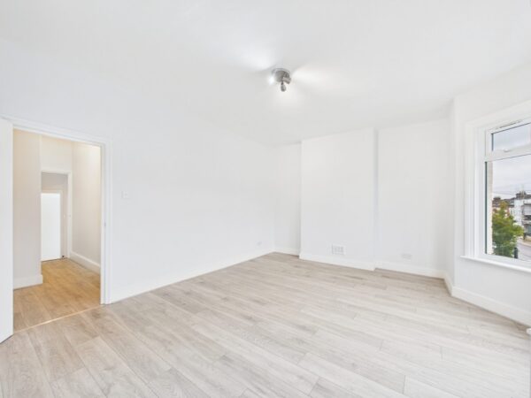 The Avenue, London, N17
