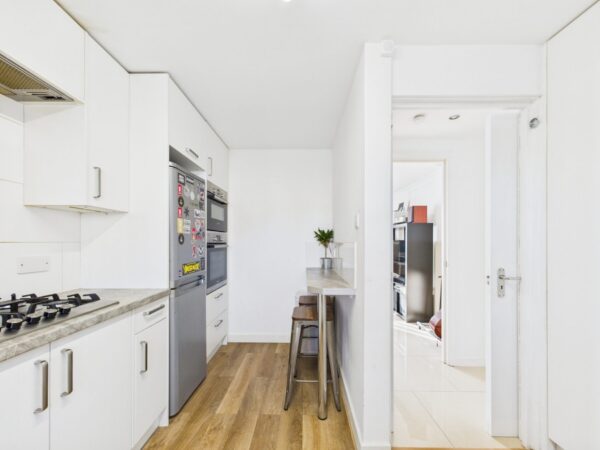 Victoria Crescent, London, N15