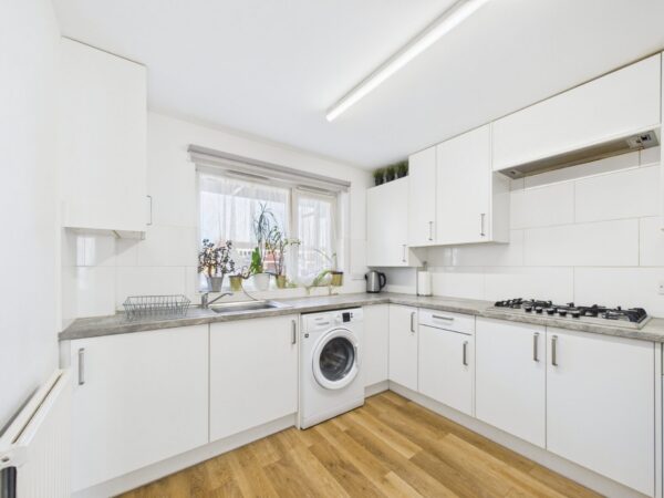 Victoria Crescent, London, N15