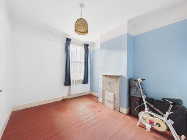 Rosebery Avenue, London, N17